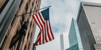 Bloomberg: США заморозили военную помощь Украине - Донецк Медиа