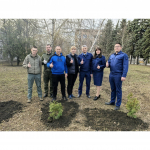 Сегодня во всех уголках Республики стартовал общереспубликанский месячник по благоустройству и озеленению, объявленный Главой ДНР
