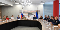Денис Пушилин провел встречу с волонтерами по вопросам обеспечения водой жителей ДНР - Глава ДНР