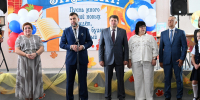 Денис Пушилин в День знаний посетил макеевский лицей «Лидер» - Глава ДНР