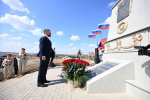 В ДНР восстановили монумент советским воинам, разрушенный в 2014 году
