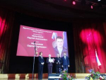 Вице-премьер Ольга Макеева приняла участие в церемонии вручения медалей «Отец солдата» и премии «Окопная свеча»
