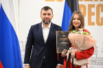 Хирург-трудоголик Докучаевска, детская площадка в виде Кремля и макеевчанка на центральном ТВ. Дайджест за 8 декабря