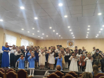 Иностранные журналисты в Донецке, новый бассейн в Дебальцево и новогодние подарки для детей Луганска. Дайджест за 16 декабря