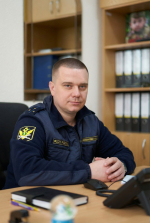 Судебный пристав Республики спас девушку из загоревшегося автомобиля