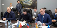 Сергей Прокопенко обсудил пути поддержки сельской молодежи на круглом столе - Divan-News.Ru