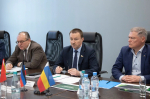 Сергей Прокопенко обсудил пути поддержки сельской молодежи на круглом столе