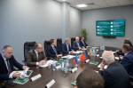 Сергей Прокопенко обсудил пути поддержки сельской молодежи на круглом столе