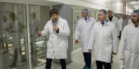 Сергей Прокопенко посетил мясоперерабатывающее предприятие «Агроэко» в Воронеже. - Народный Совет ДНР