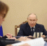 Путин потребовал от кабмина и ЦБ объяснений из-за замедления роста экономики - Донецк Медиа