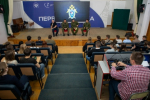 Студенты познакомились с работой следователей, криминалистов и экспертов на круглом столе