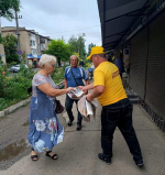В Докучаевске прошли одиночные пикеты