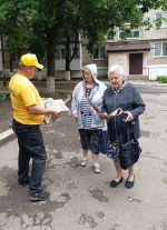 В Докучаевске прошли одиночные пикеты