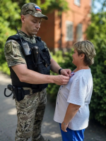 Судебные приставы ДНР поздравили жителей Республики с Днём Государственного флага России