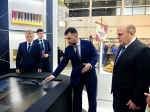 Денис Пушилин удивил премьер-министра Михаила Мишустина агропромышленным стендом ДНР