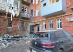 Беспилотник врезался в квартиру на четвёртом этаже жилого дома в Луганске – фото